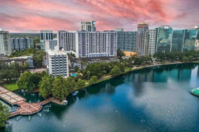 Cozy retreat getaway Family-sized By Lake Eola